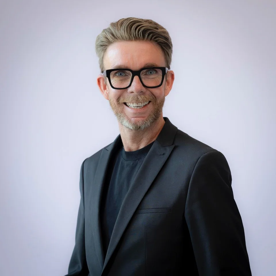 Sven – Master Stylist